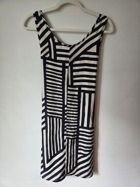 Black & White Geometric Midi Dress